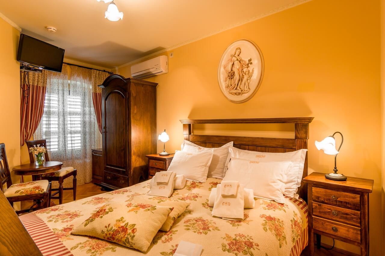 Отель Hotel Monte Cristo Котор-5